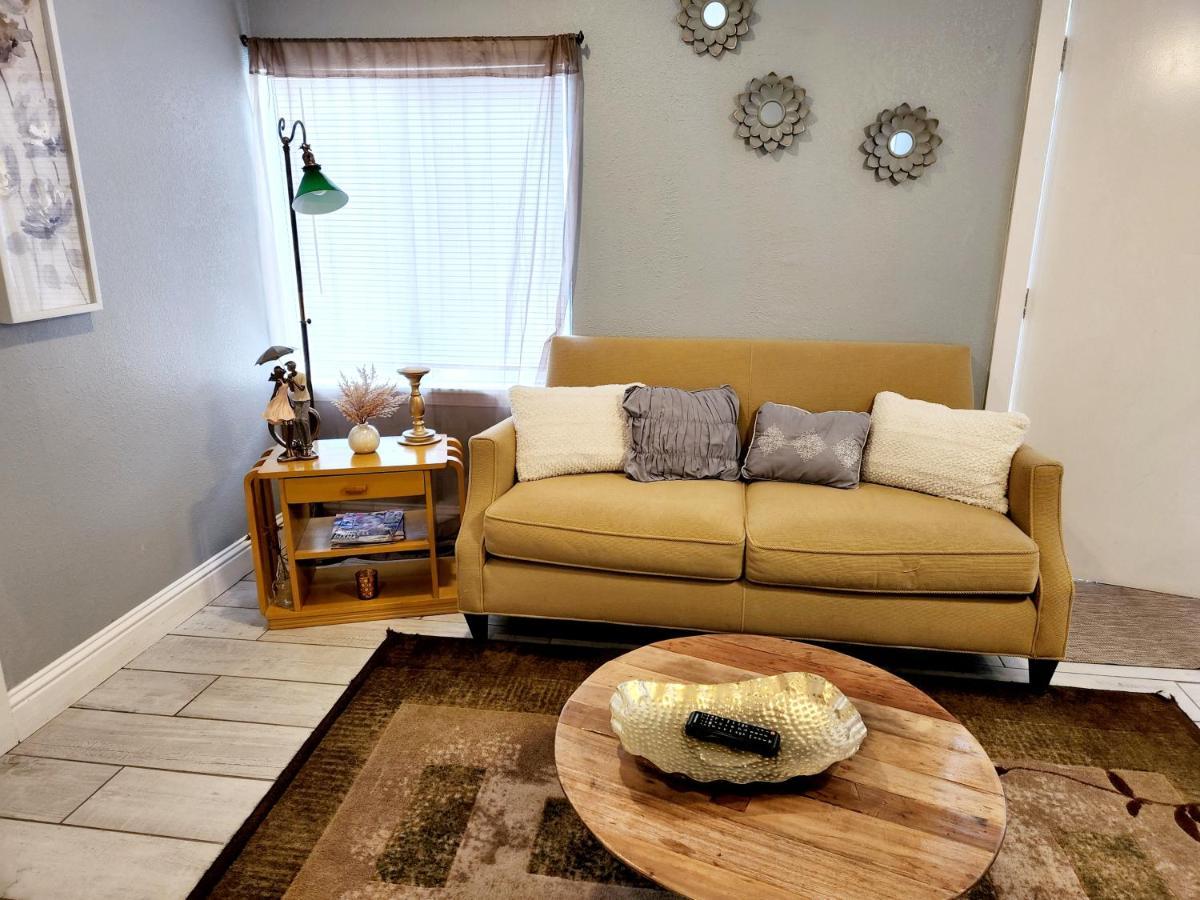 Claras Residences Yuba City Luaran gambar